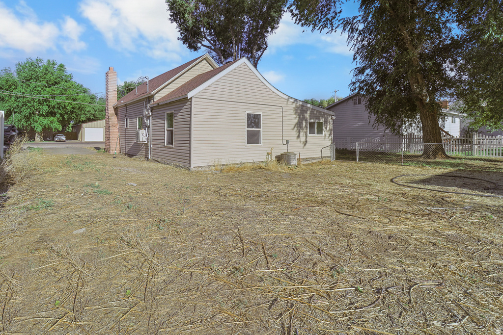 242 S 400 W Delta, UT 84624