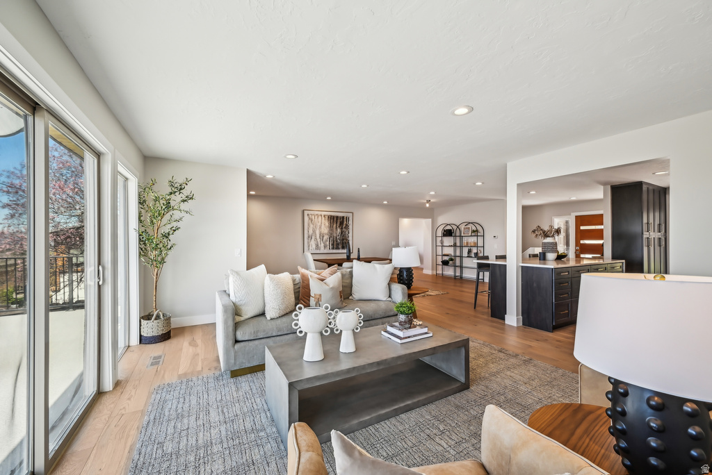 4756 S DEERCREEK RD Salt Lake City, UT 84124