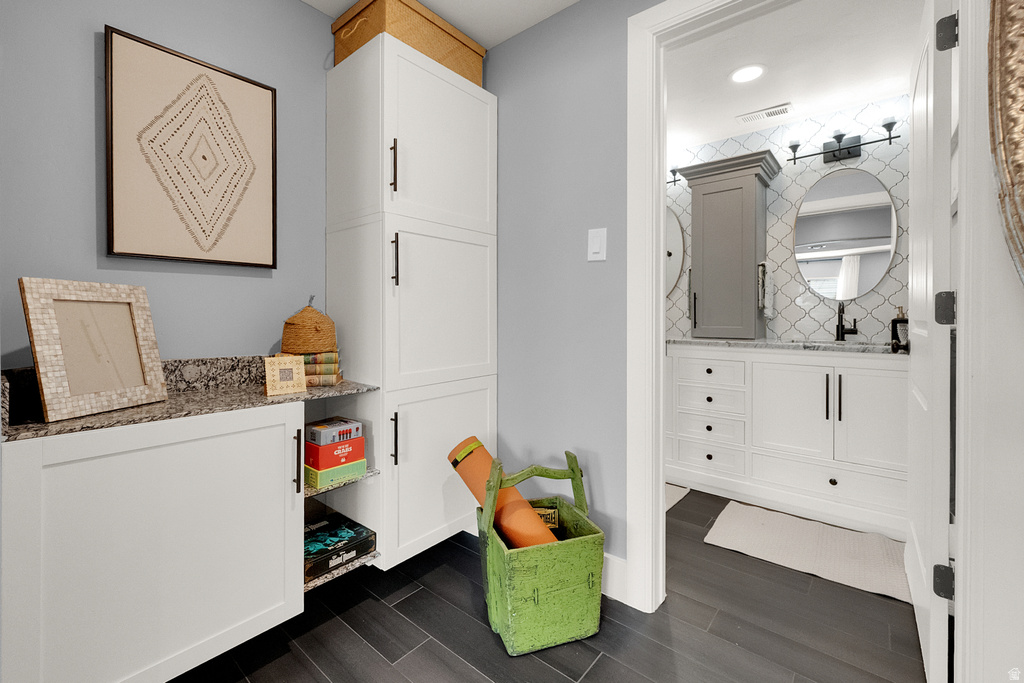 11825 N 6260 W Highland, UT 84003