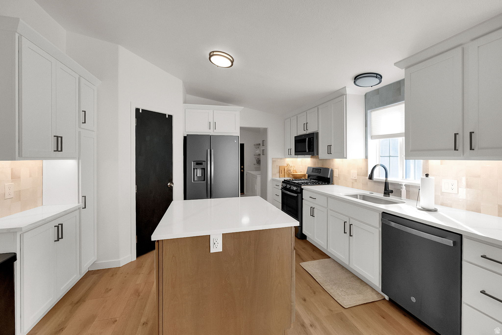 283 E PIONEER AVE Sandy, UT 84070