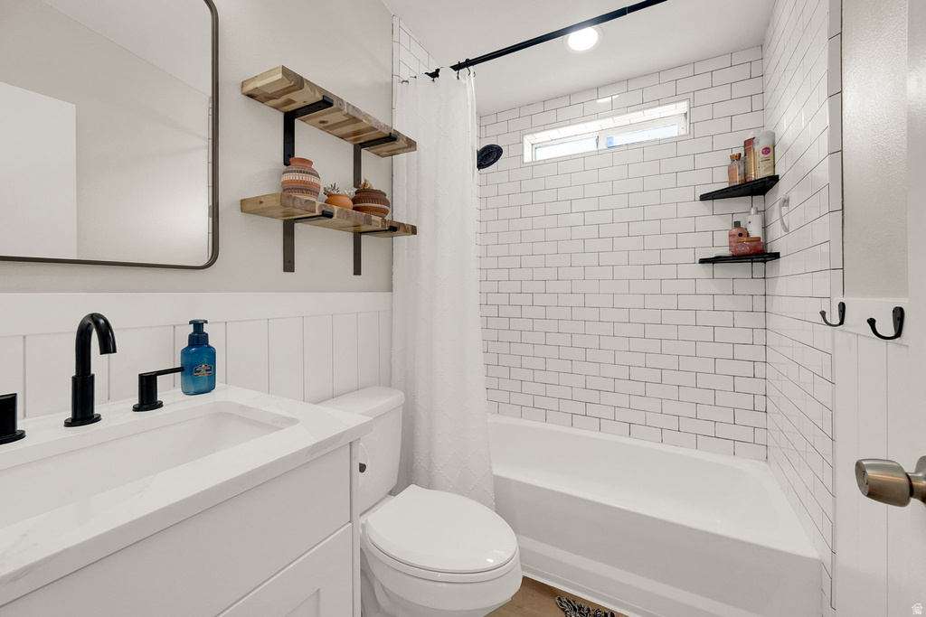 283 E PIONEER AVE Sandy, UT 84070