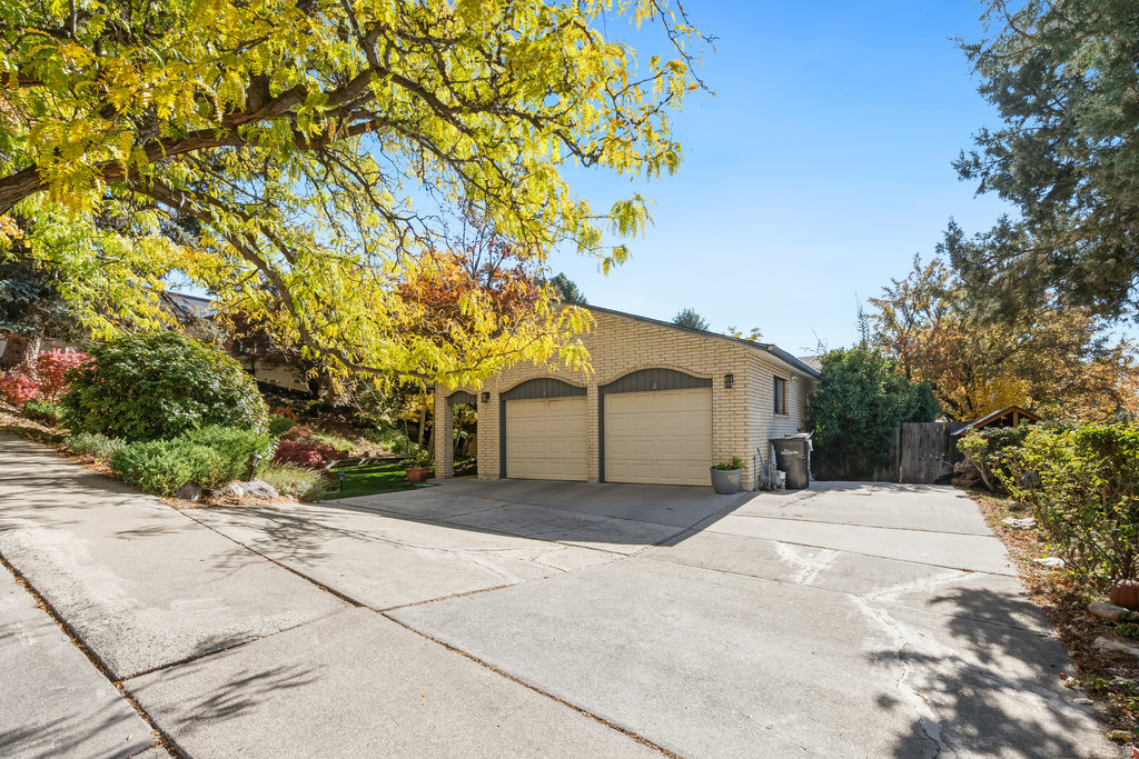 1220 E 225 N Springville, UT 84663