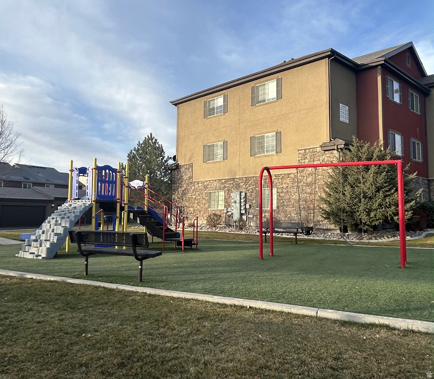 127 E JORDAN RIDGE BLVD #406 Saratoga Springs, UT 84045