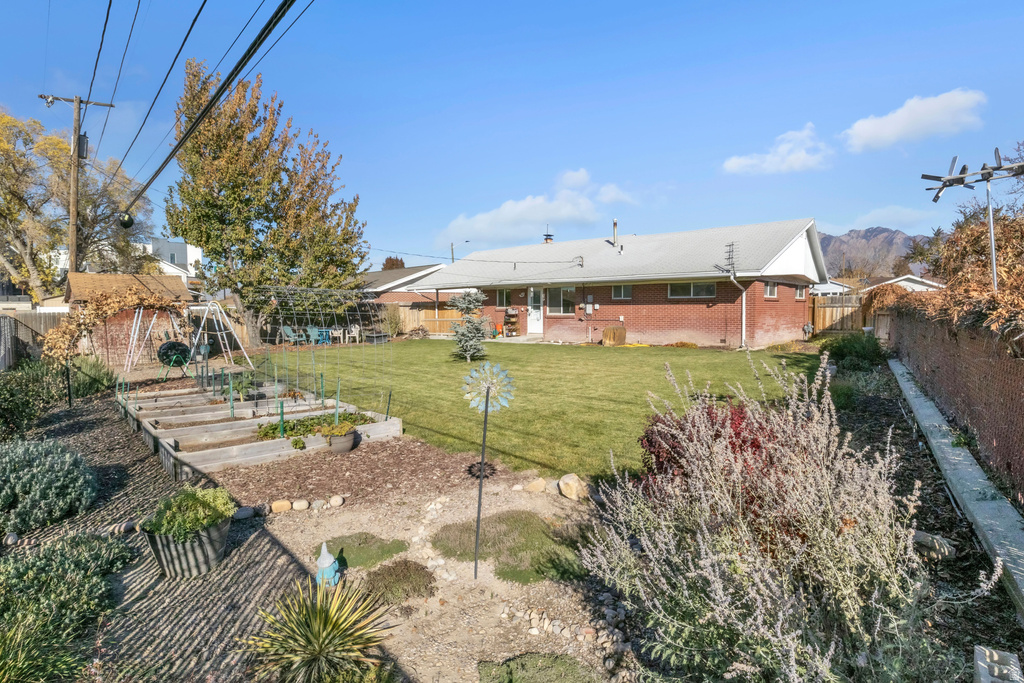 7340 S COTTONWOOD ST Midvale, UT 84047