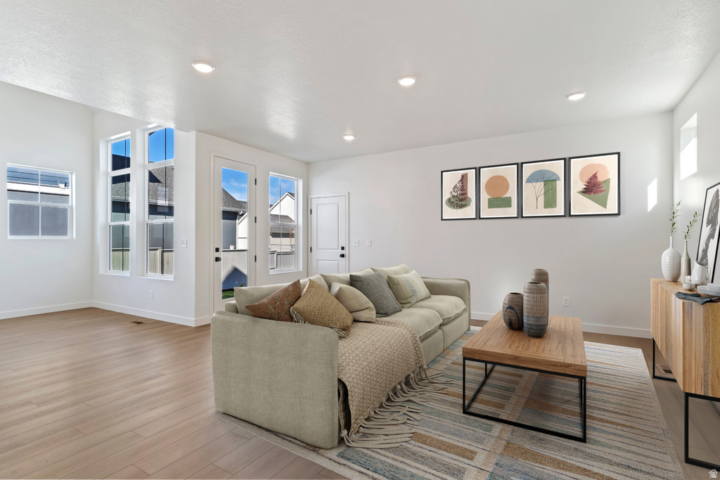 882 W CAROLIINE DR Saratoga Springs, UT 84045