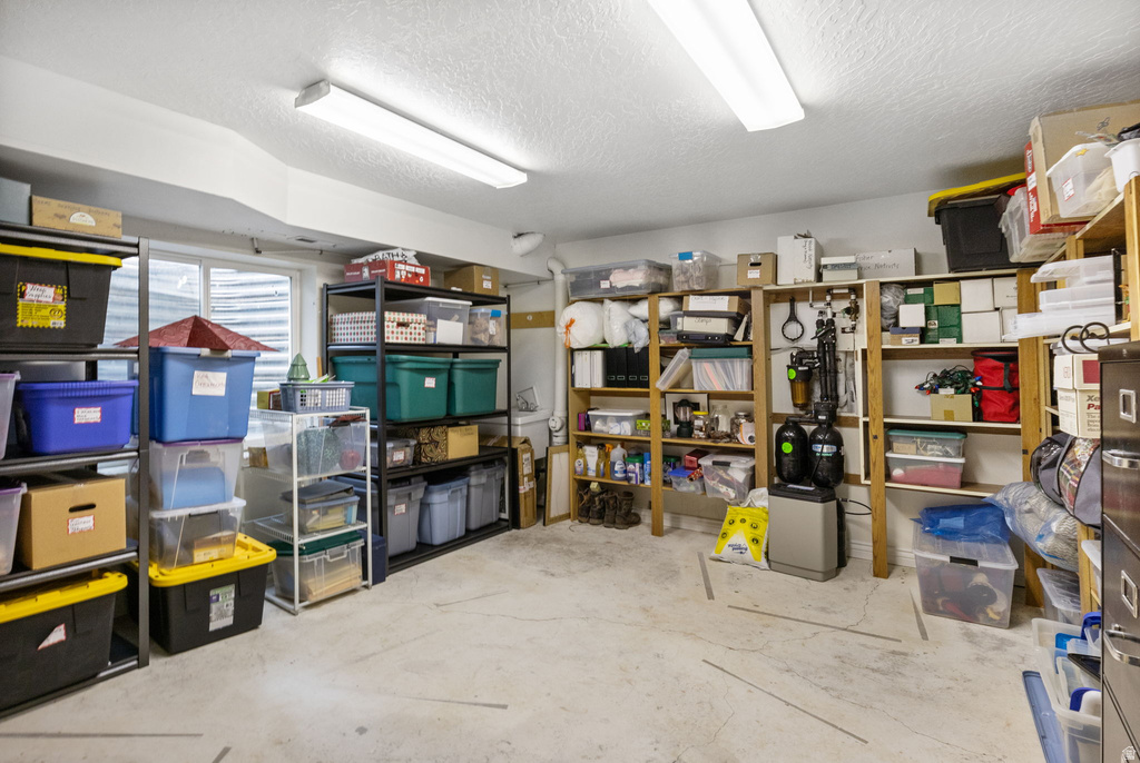 48 N 100 E Alpine, UT 84004