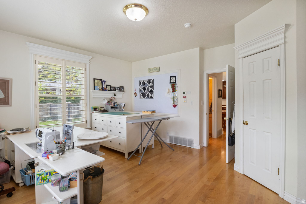 48 N 100 E Alpine, UT 84004