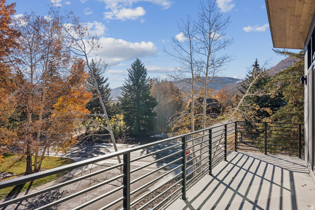 2083 THREE KINGS CT Park City, UT 84060