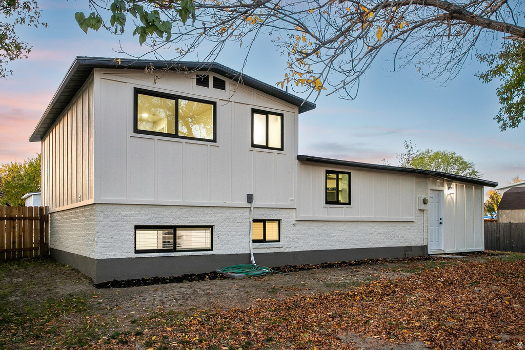 5981 S 610 W Murray, UT 84123