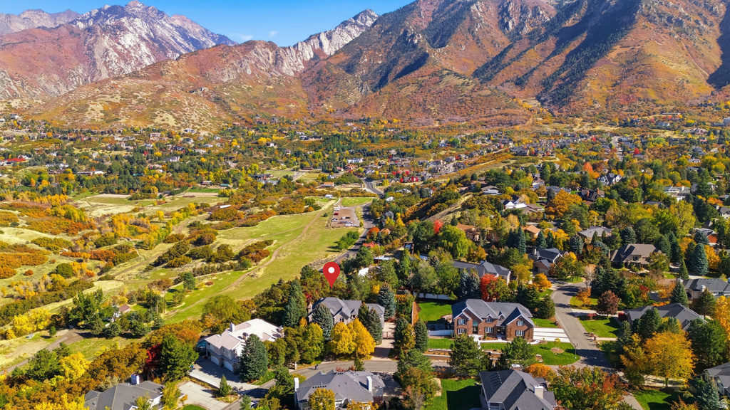 1 PEPPERWOOD POINTE Sandy, UT 84092