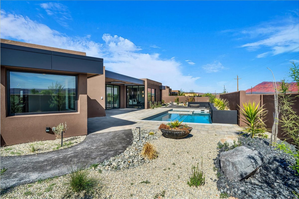 548 W INDIGO WAY Ivins, UT 84738