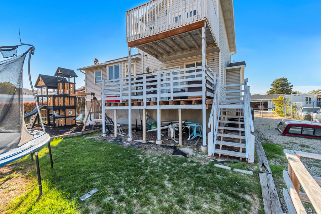 8461 S MEADOWLARK LN West Jordan, UT 84088