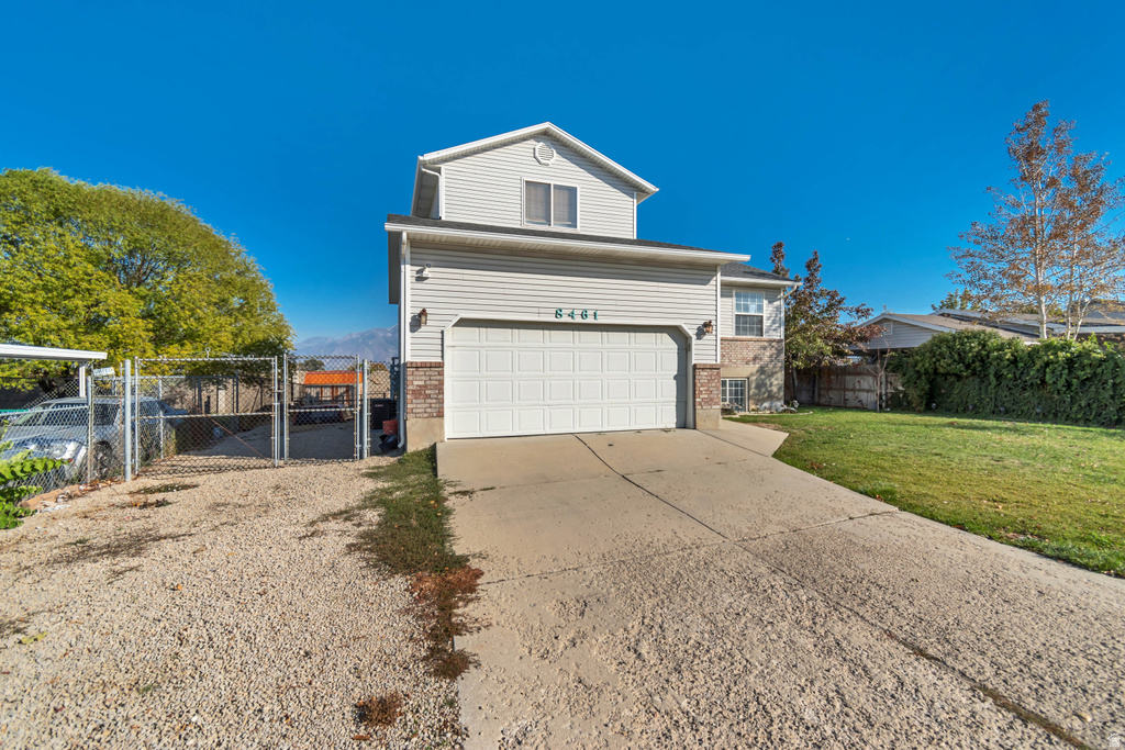 8461 S MEADOWLARK LN West Jordan, UT 84088