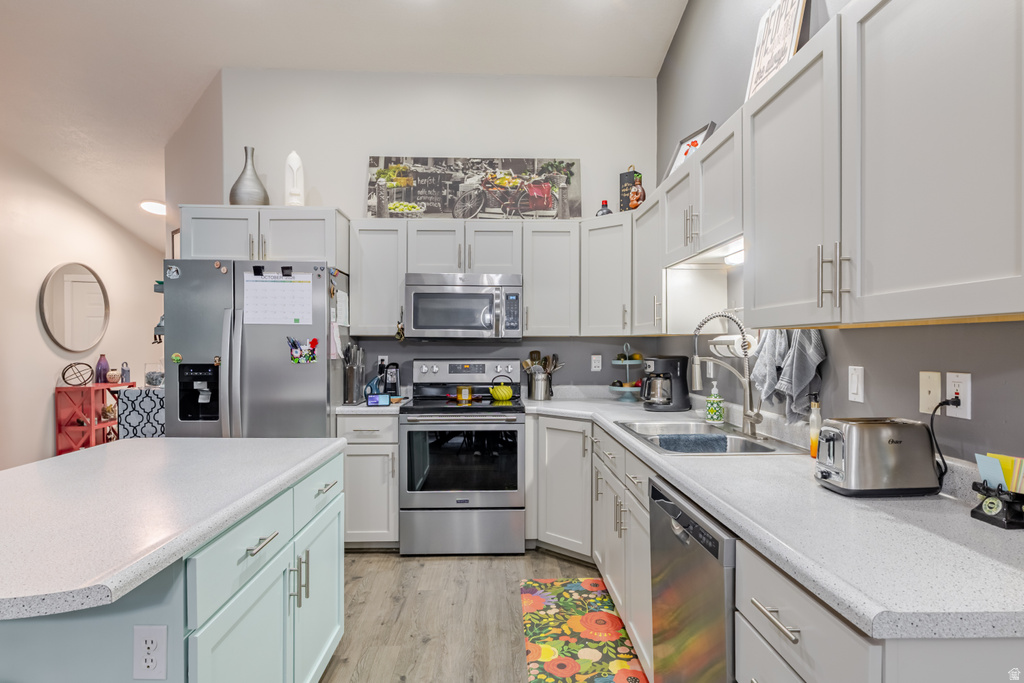 2894 N VIEWCREST CIR North Logan, UT 84341