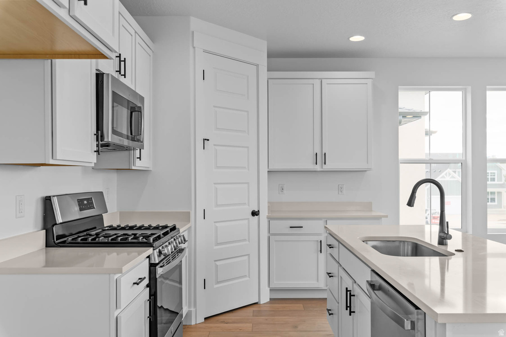 582 N CORNSTALK WAY Lindon, UT 84042