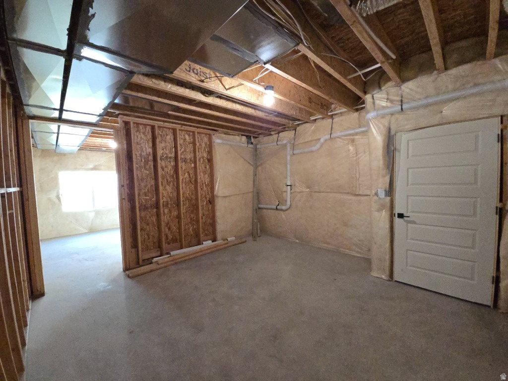 6849 S JEFFERSON ST Murray, UT 84107