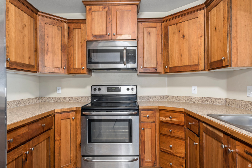 1045 S 1700 W #710 Payson, UT 84651