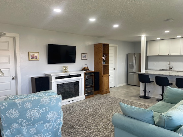 8009 S HAYDEN PARK ST West Jordan, UT 84081