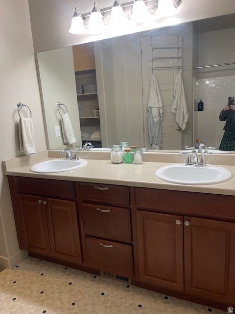 8009 S HAYDEN PARK ST West Jordan, UT 84081