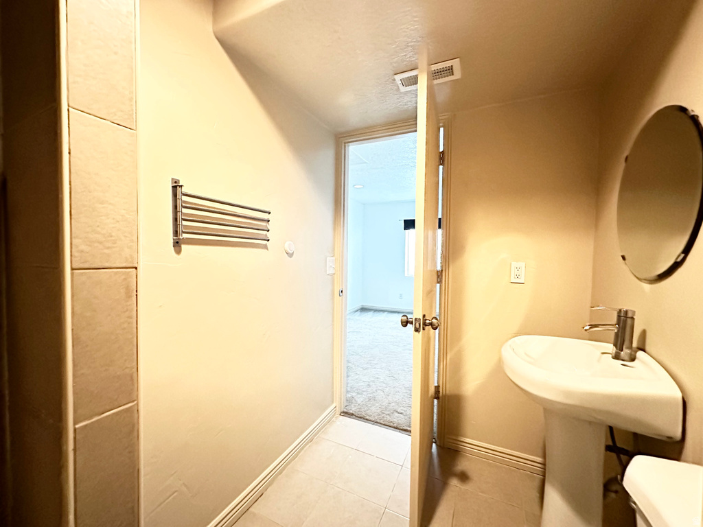 1513 W KINGSBARN WAY West Valley City, UT 84119