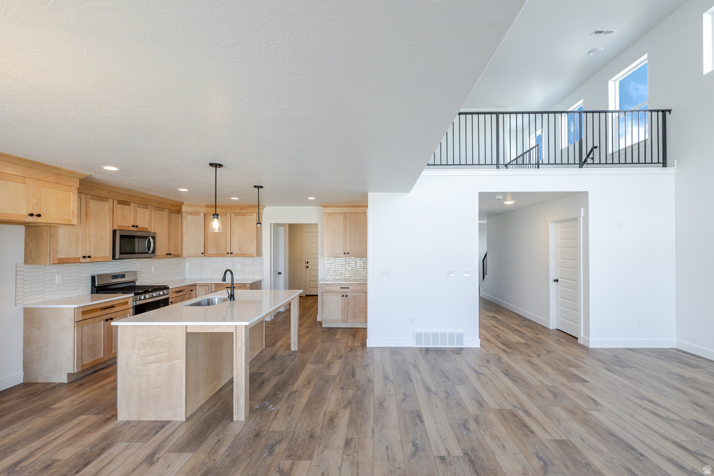 4442 N CASTLE RD #125 Eagle Mountain, UT 84005