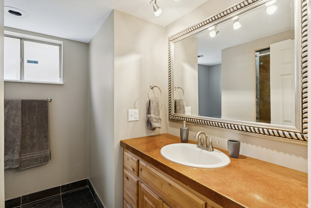 3651 E OAKVIEW DR Millcreek, UT 84124