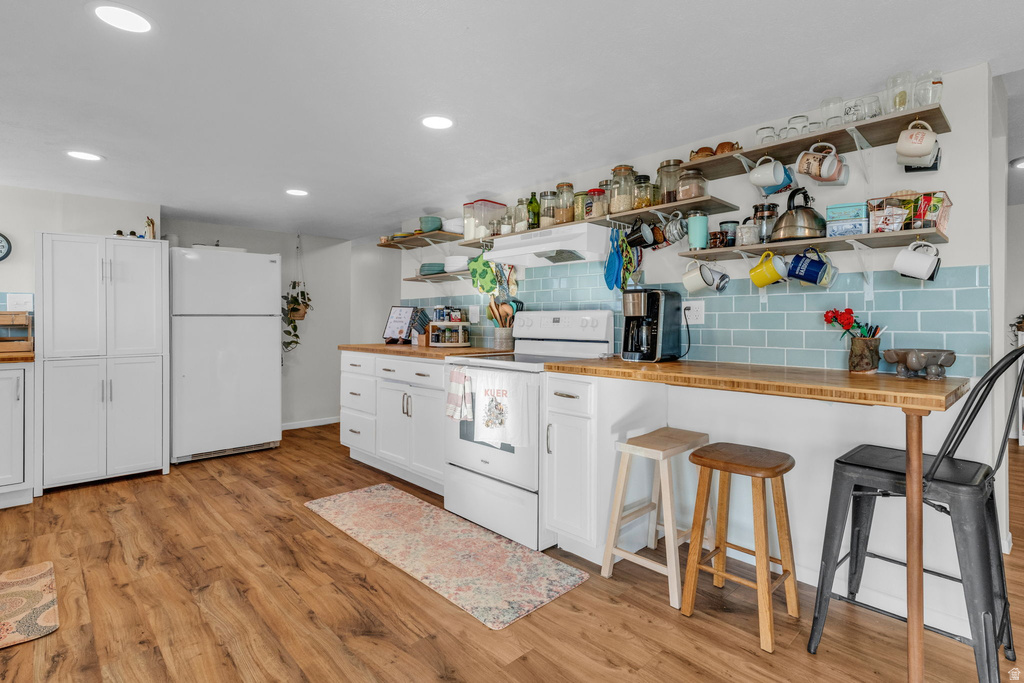 9968 S BLOSSOM DR Sandy, UT 84092