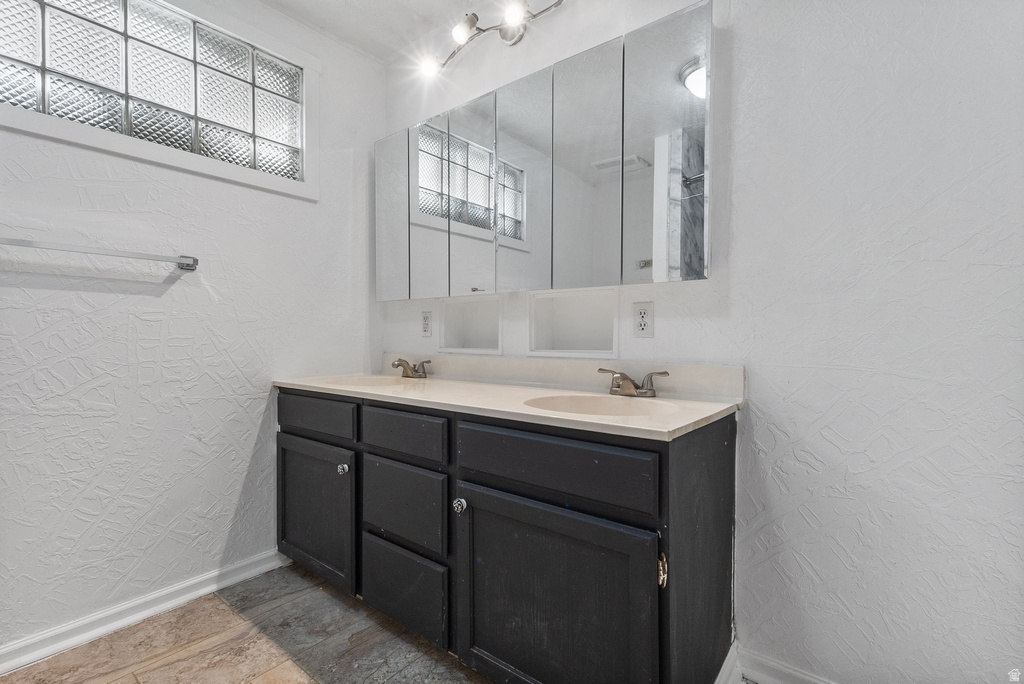 2748 S 8950 W Magna, UT 84044