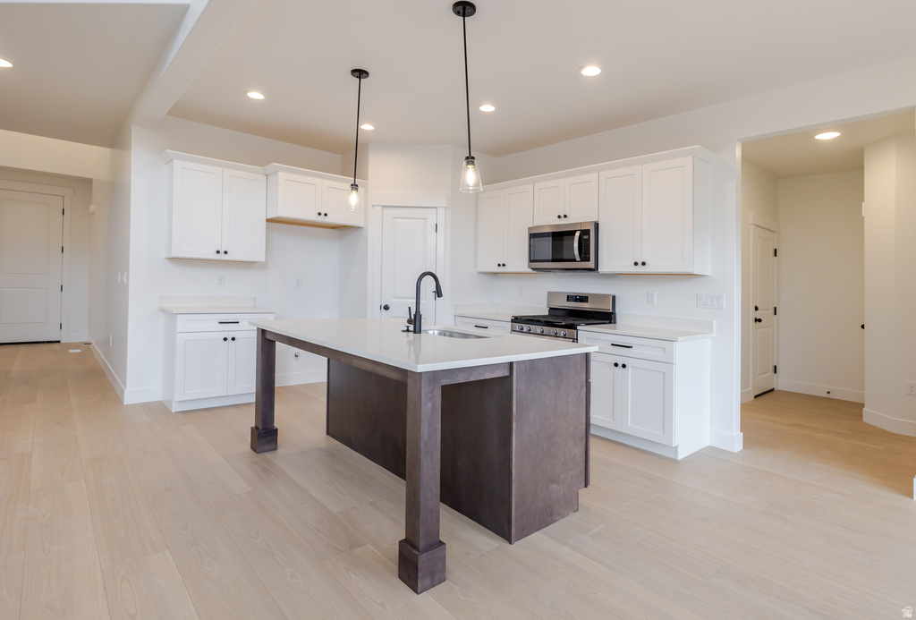 2703 N BLUE DAWN LN #2237 Saratoga Springs, UT 84045