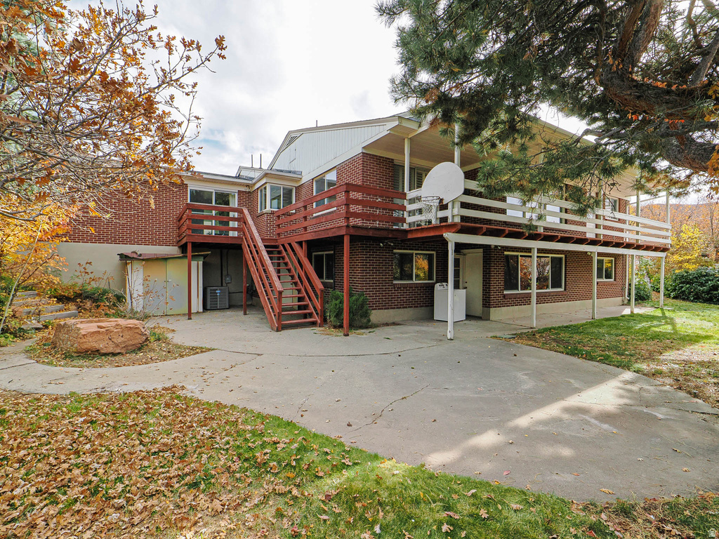 1174 S STANSBURY WAY Salt Lake City, UT 84108