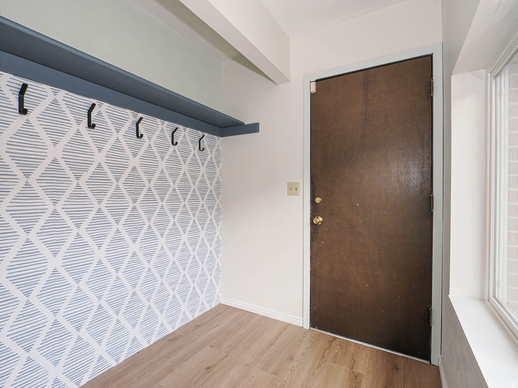 1174 S STANSBURY WAY Salt Lake City, UT 84108