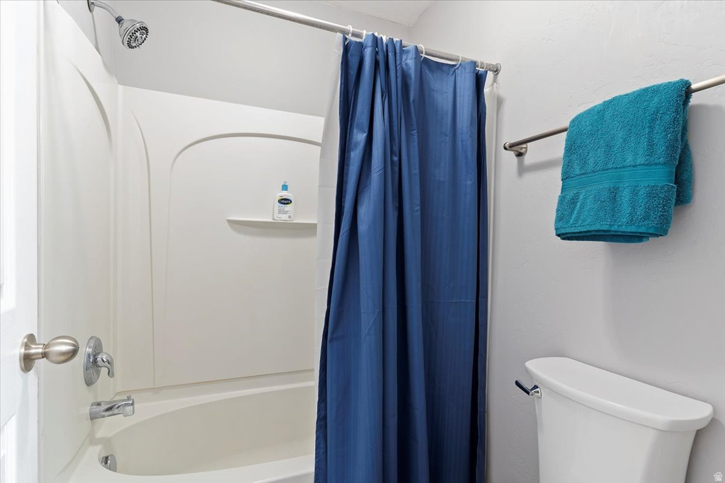 2434 N CHARLESTON AVE Harrisville, UT 84414