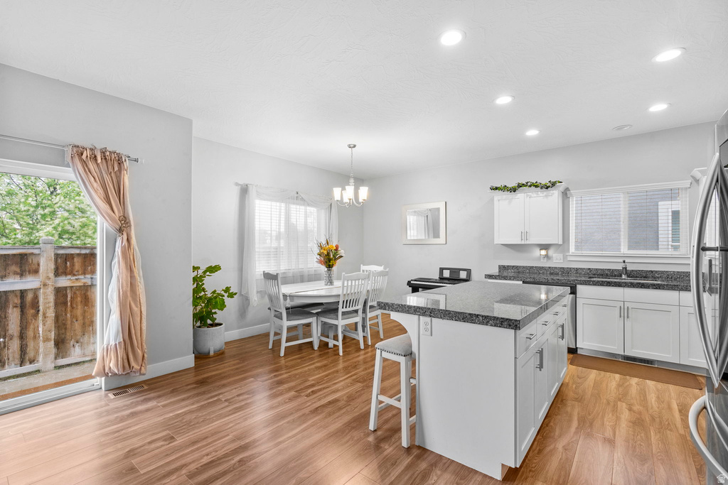 7465 N COTTAGE LN Eagle Mountain, UT 84005