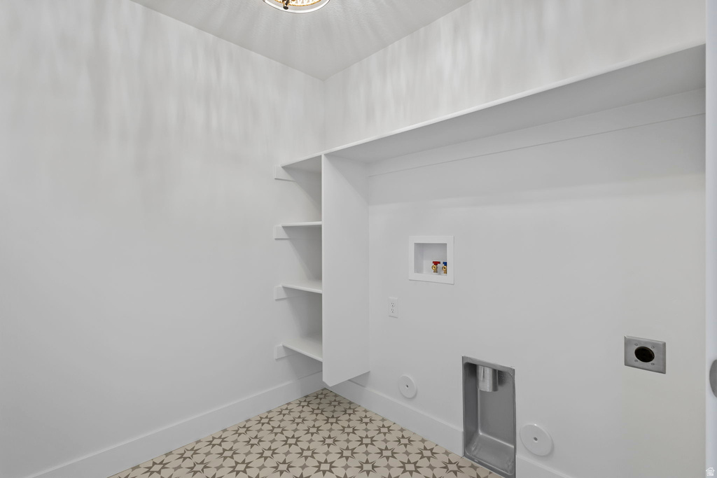 728 E MOUNTAIN ROAD North Ogden, UT 84414