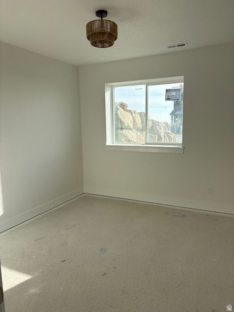 728 E MOUNTAIN ROAD North Ogden, UT 84414