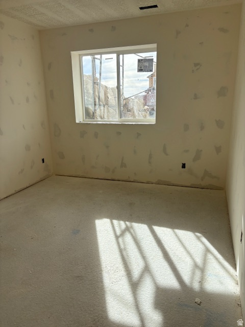 728 E MOUNTAIN ROAD North Ogden, UT 84414