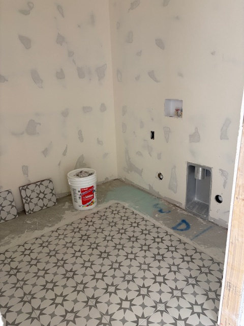 728 E MOUNTAIN ROAD North Ogden, UT 84414