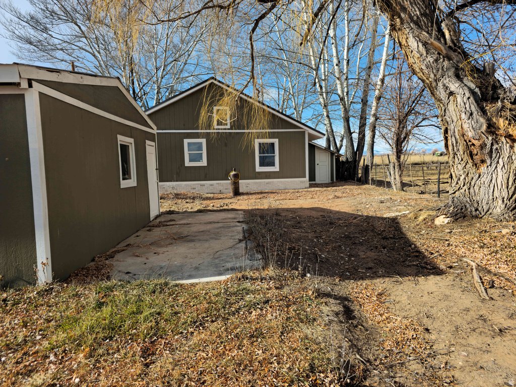 1725 UT-87 Bluebell, UT 84007