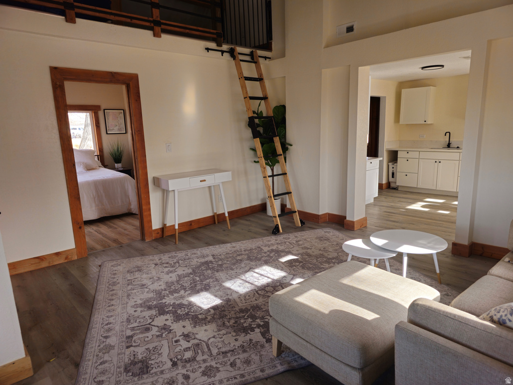 1725 UT-87 Bluebell, UT 84007