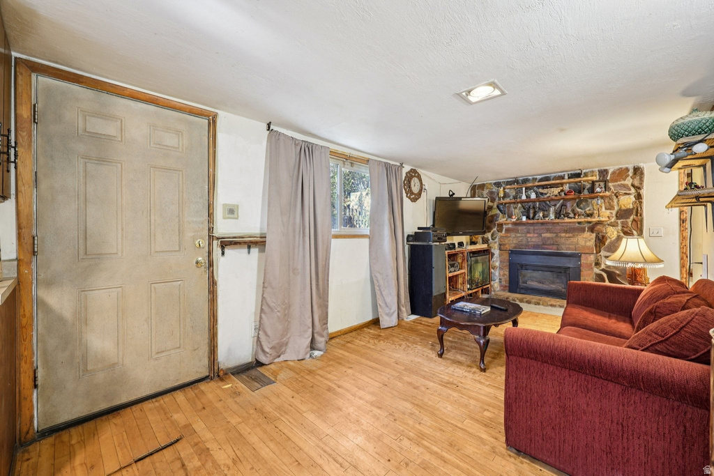 255 E 100 N Willard, UT 84340