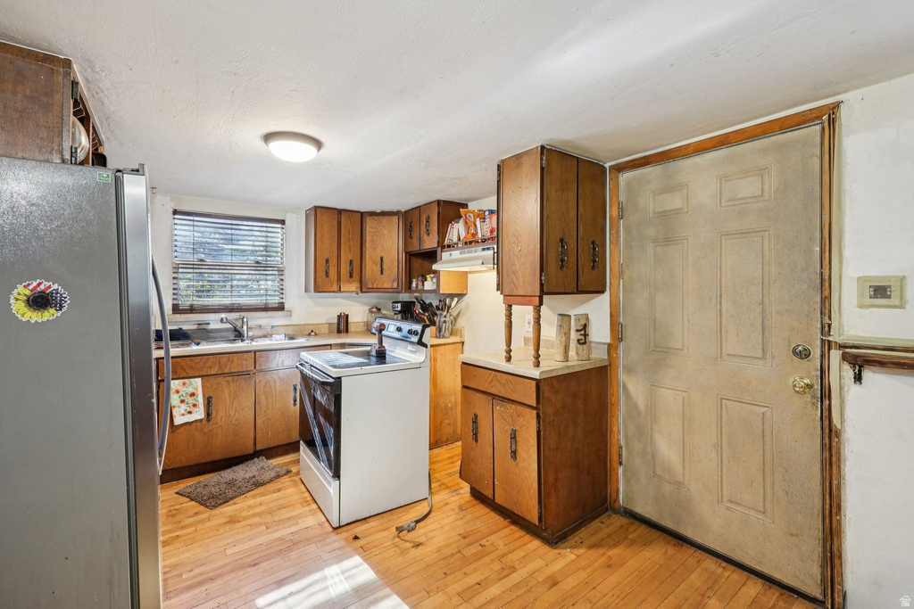 255 E 100 N Willard, UT 84340