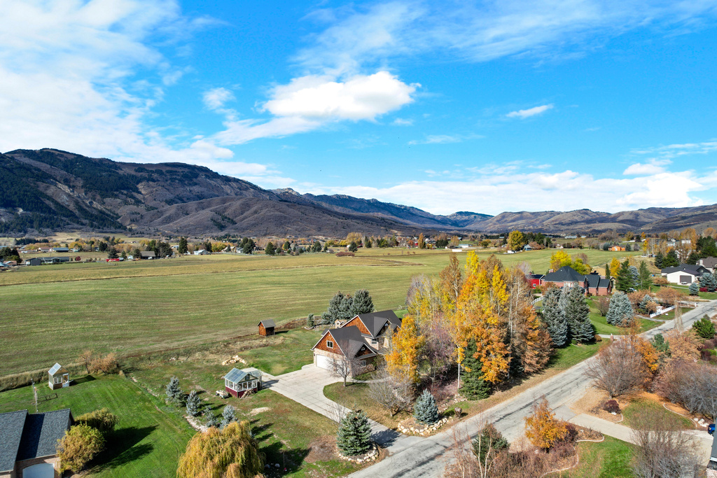 3811 N 3775 E Eden, UT 84310