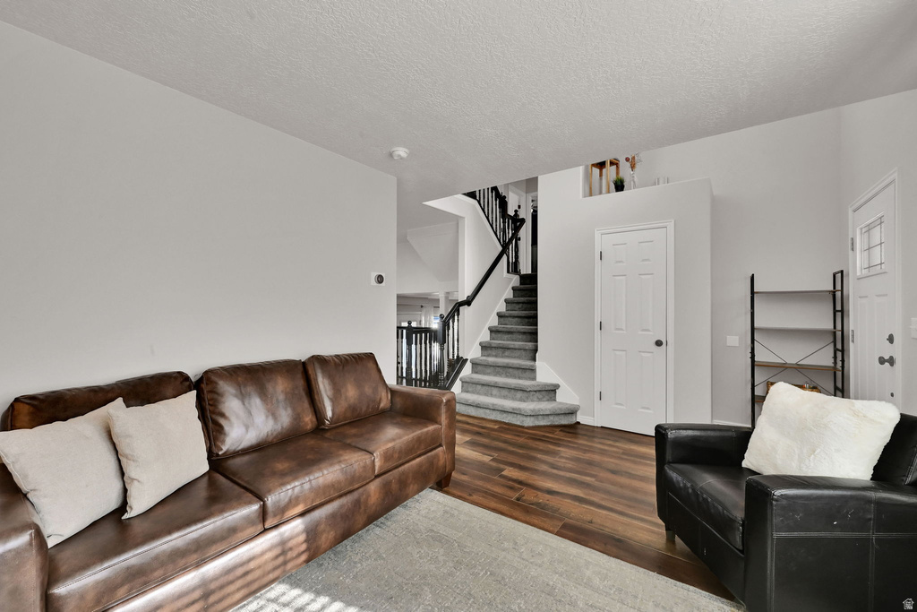 922 W 1420 N Clinton, UT 84015