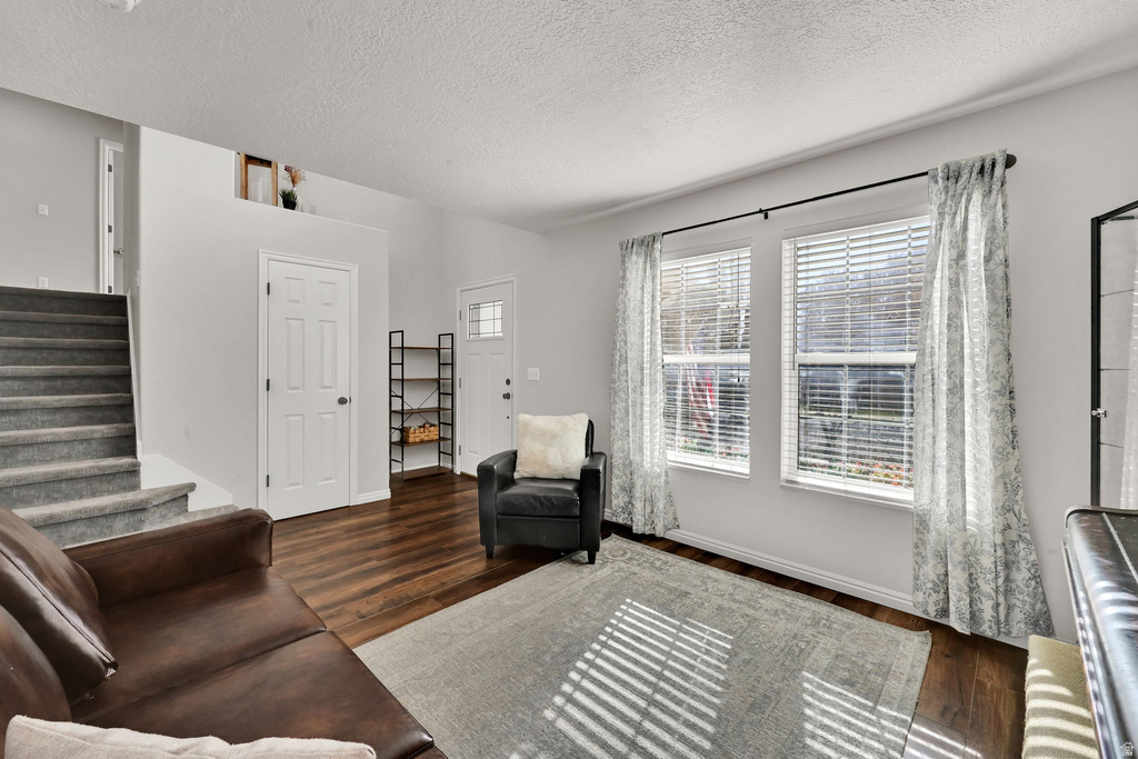 922 W 1420 N Clinton, UT 84015