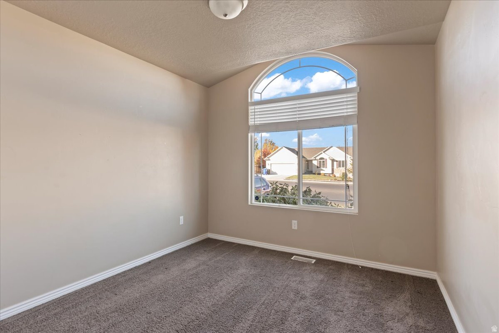 834 N 200 W Tooele, UT 84074