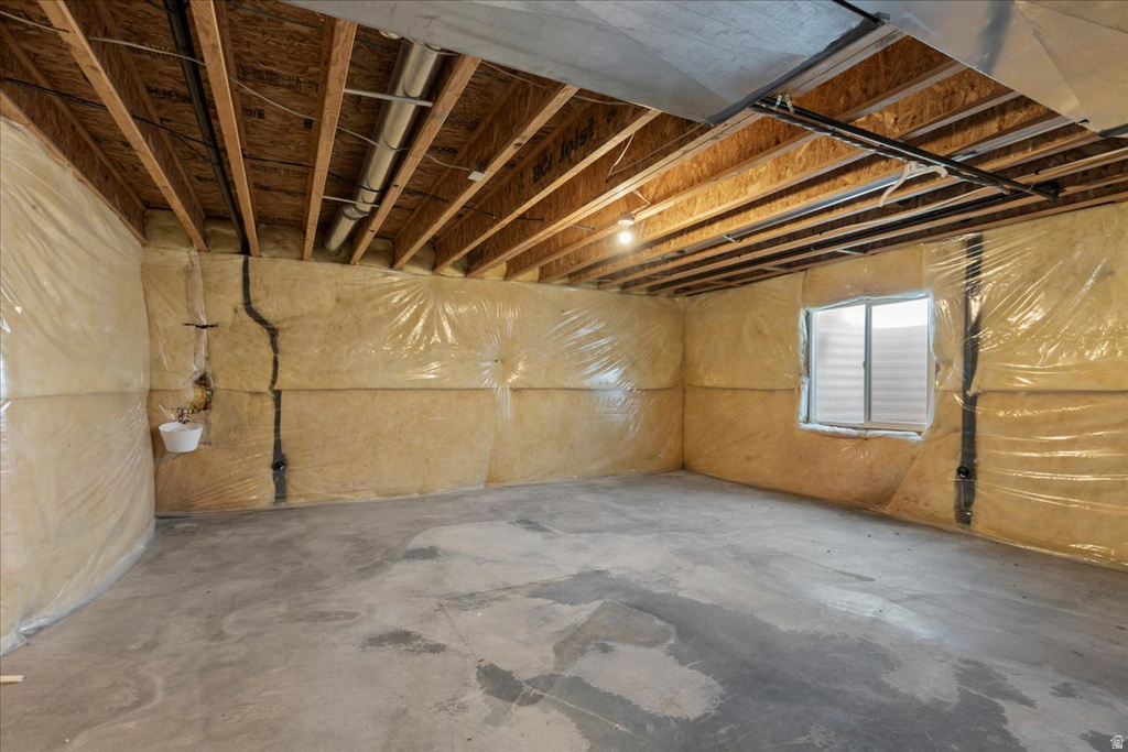 834 N 200 W Tooele, UT 84074