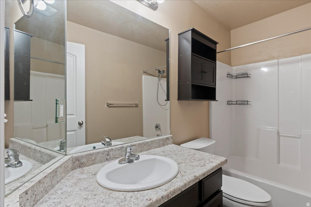 834 N 200 W Tooele, UT 84074