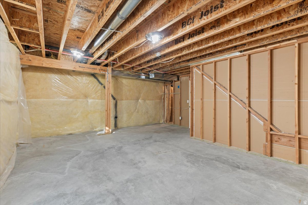 834 N 200 W Tooele, UT 84074