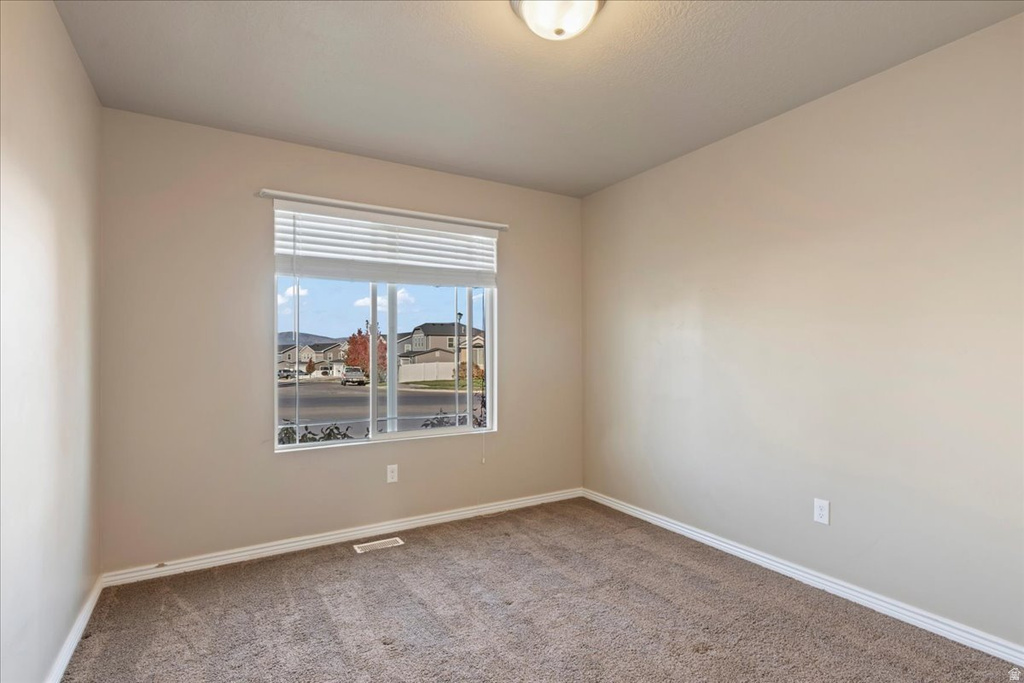 834 N 200 W Tooele, UT 84074