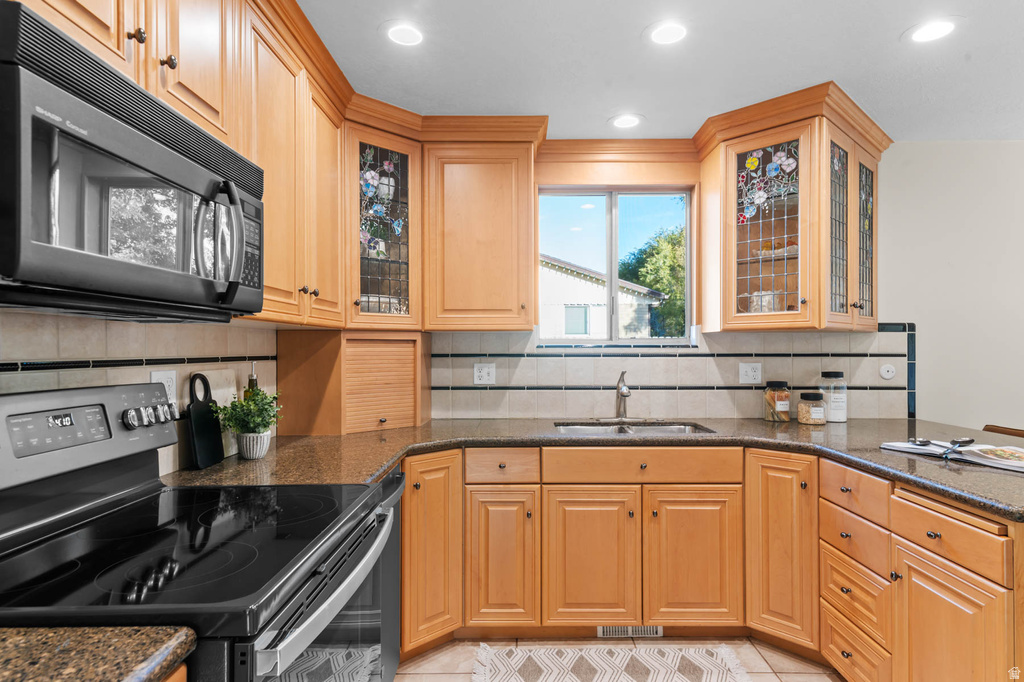 6837 S 75 W Murray, UT 84107